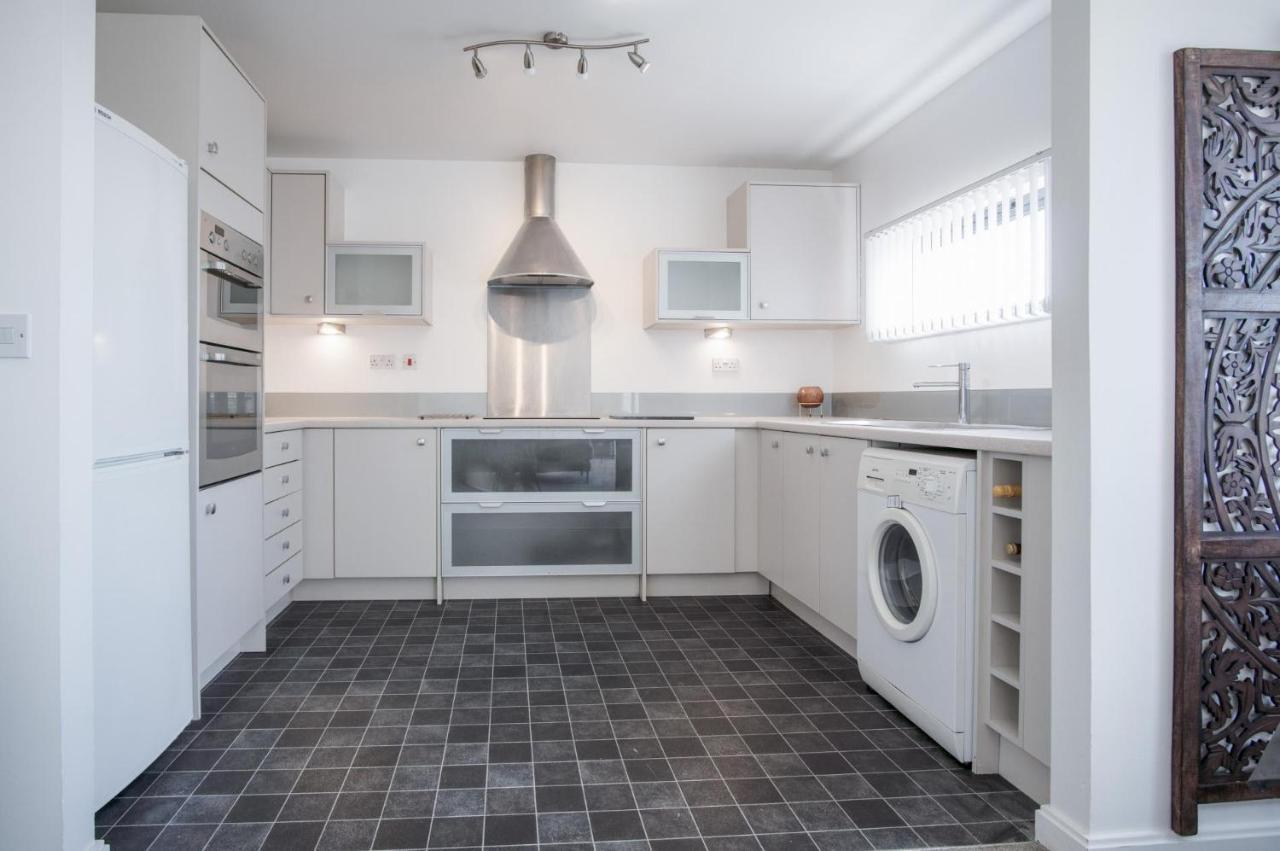 Maritime Quarter - 2 Bedroom Apartment - Sa1 Beach Front Fishermans Way スウォンジー エクステリア 写真