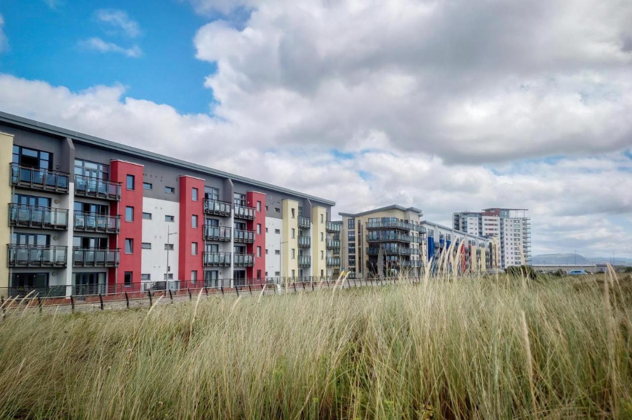 Maritime Quarter - 2 Bedroom Apartment - Sa1 Beach Front Fishermans Way スウォンジー エクステリア 写真