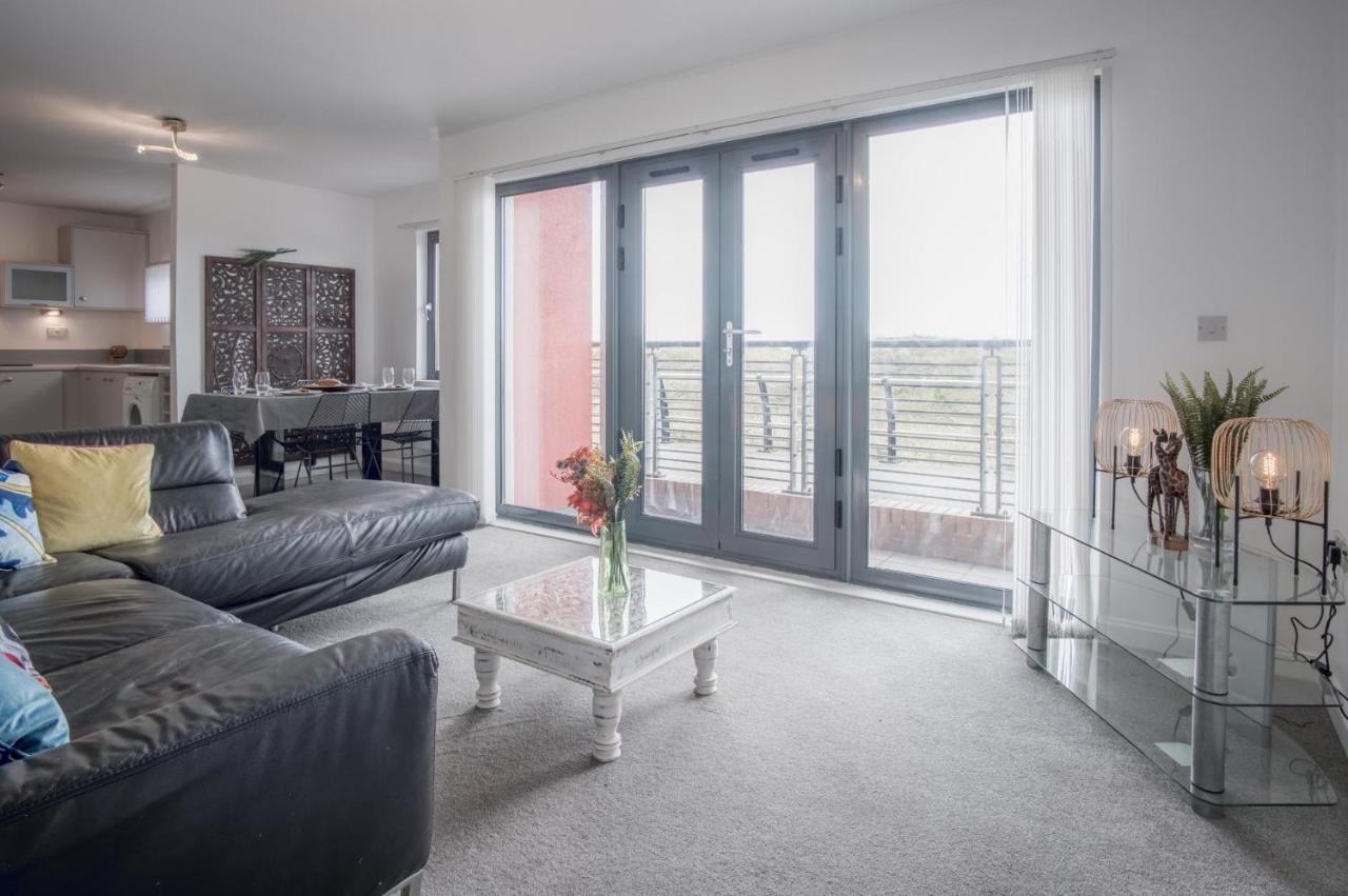 Maritime Quarter - 2 Bedroom Apartment - Sa1 Beach Front Fishermans Way スウォンジー エクステリア 写真