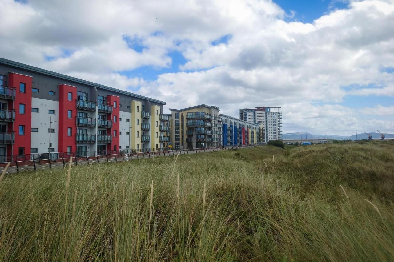 Maritime Quarter - 2 Bedroom Apartment - Sa1 Beach Front Fishermans Way スウォンジー エクステリア 写真