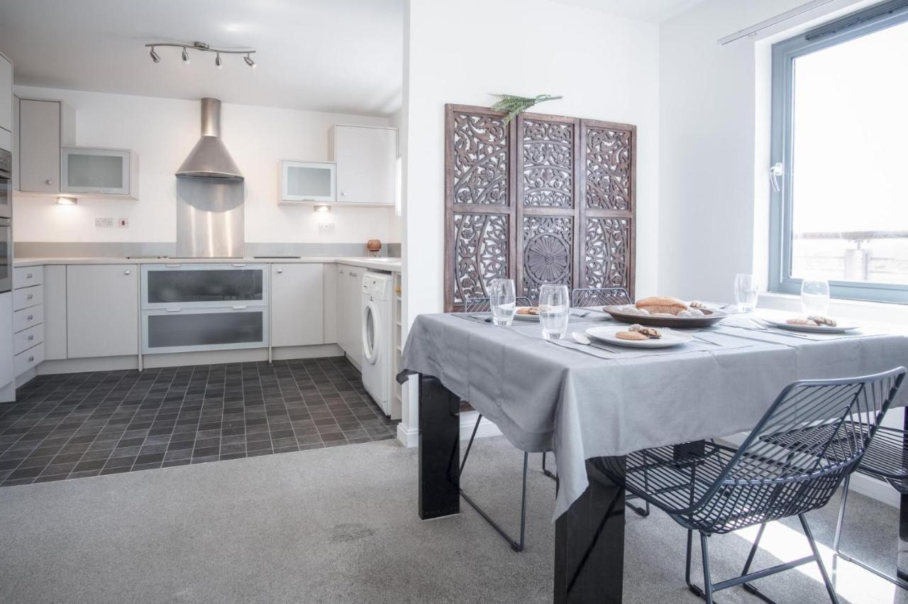 Maritime Quarter - 2 Bedroom Apartment - Sa1 Beach Front Fishermans Way スウォンジー エクステリア 写真